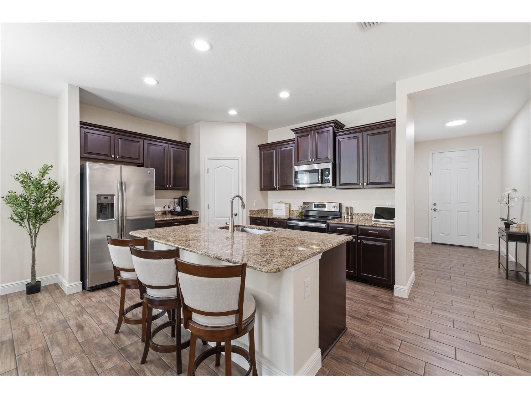 16804 Myrtle Hill Lane Parrish FL 34219 TB8485003 image3