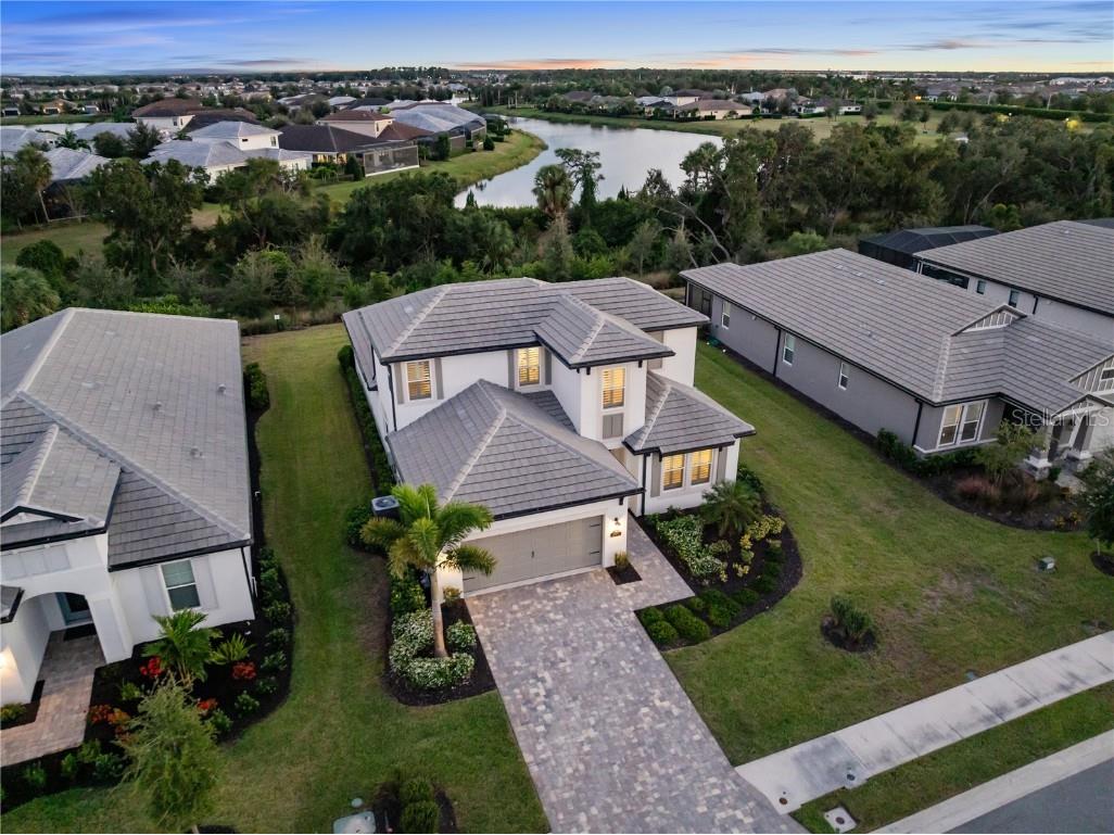 16804 Savory Mist Circle Bradenton FL 34211 A4668802 image8