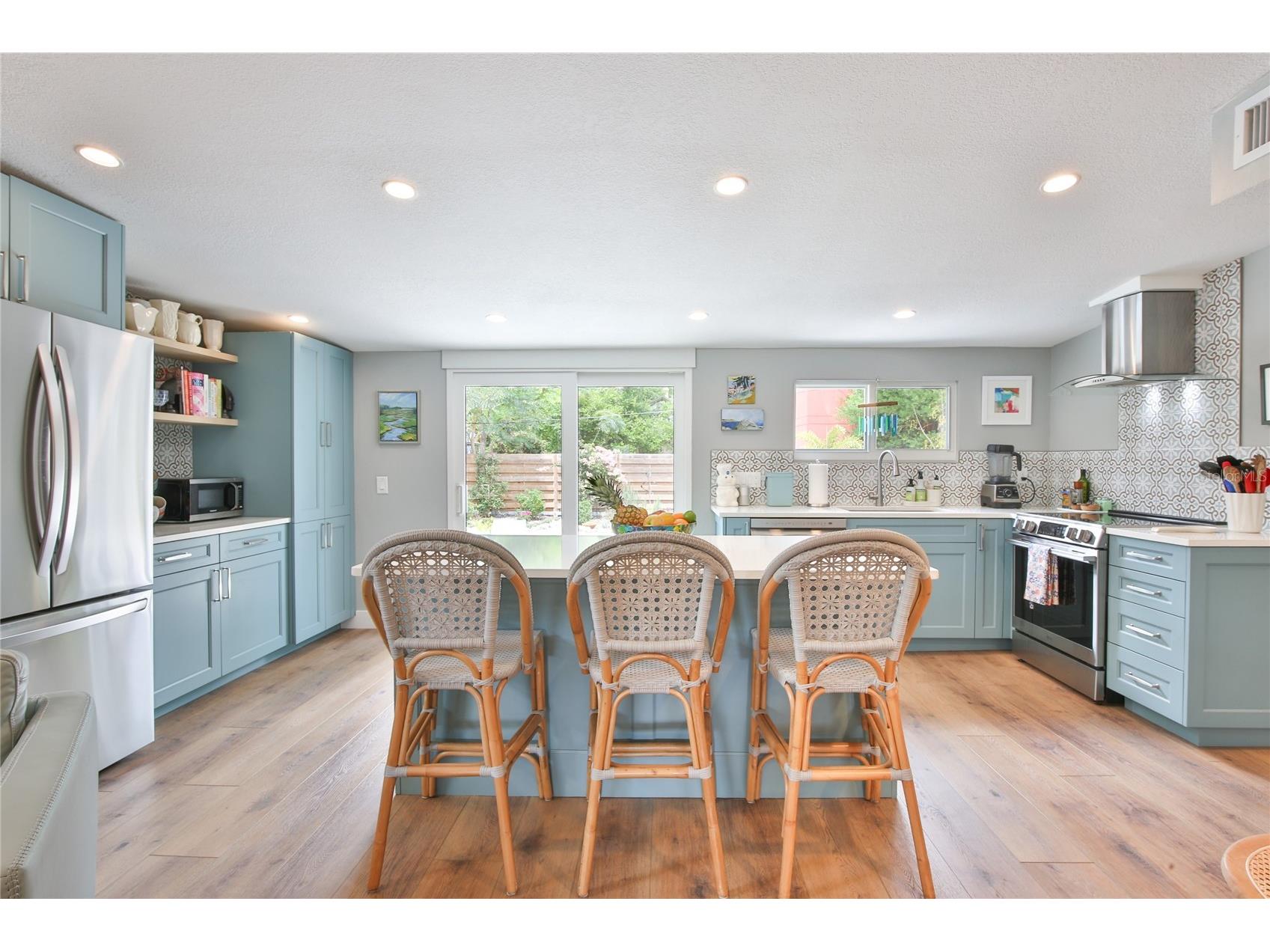 1681 8th Street Sarasota FL 34236 A4688573 image17