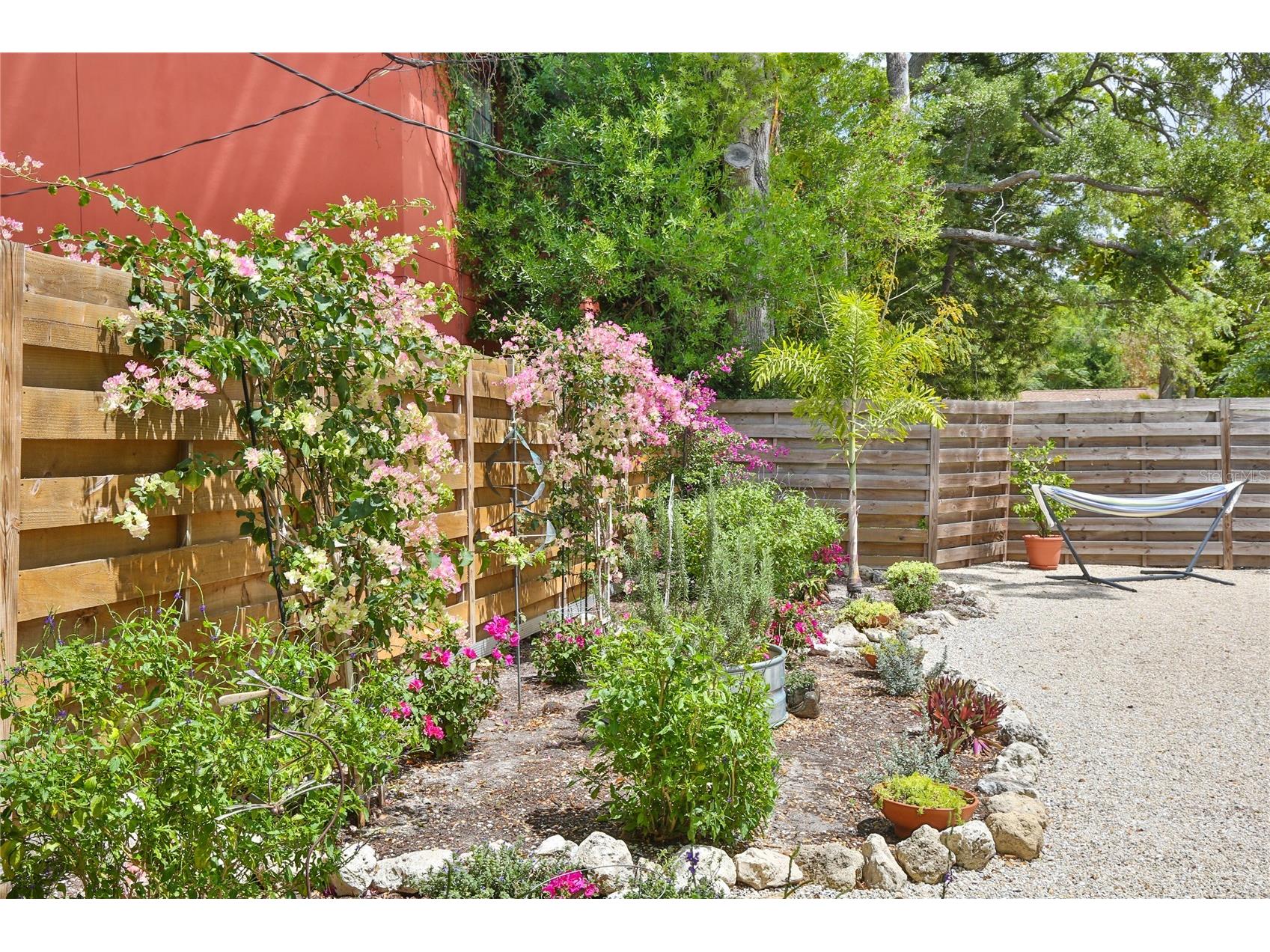 1681 8th Street Sarasota FL 34236 A4688573 image43