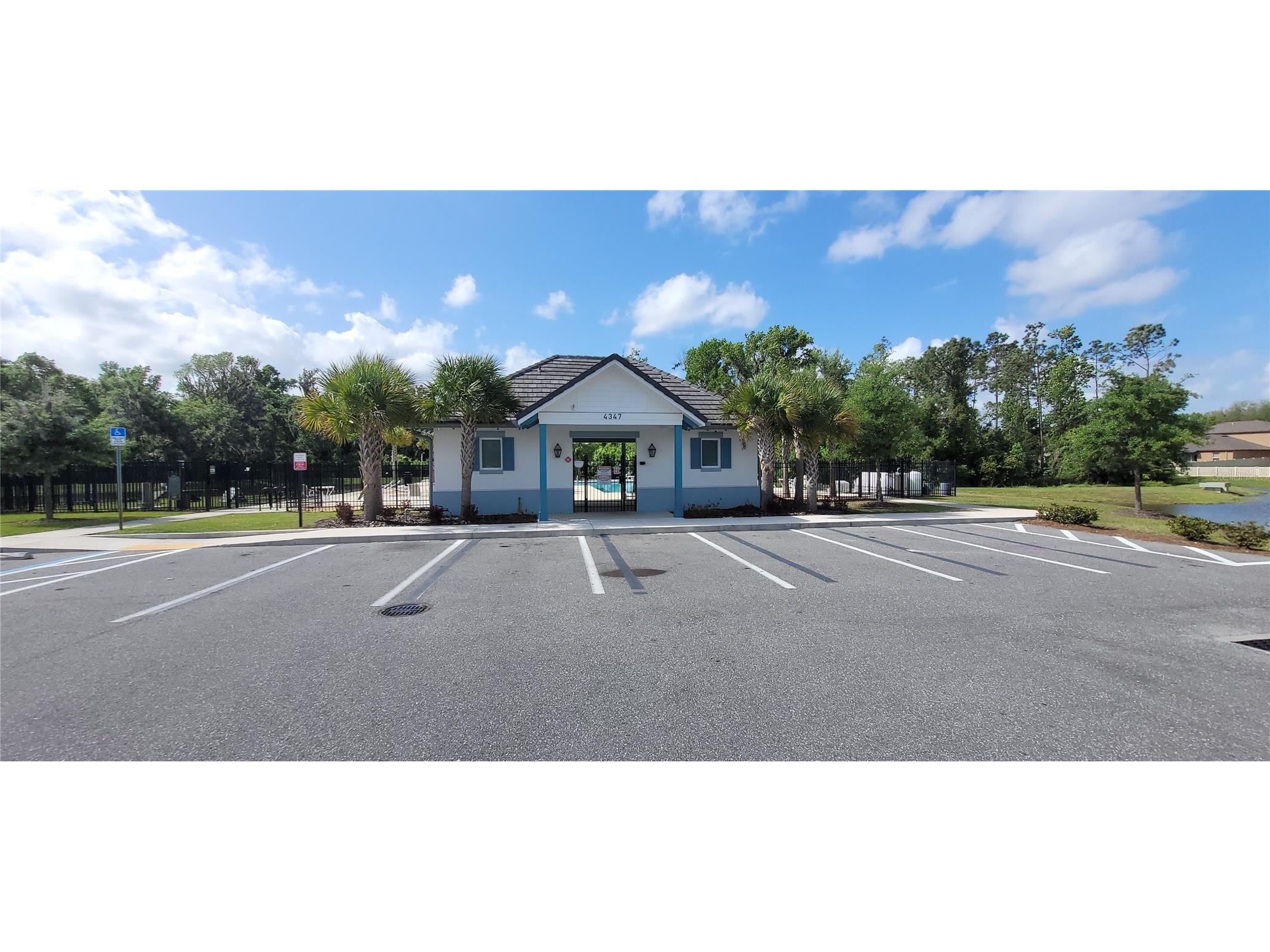 1681 Red Loop Lakeland FL 33801 TB8496721 image36