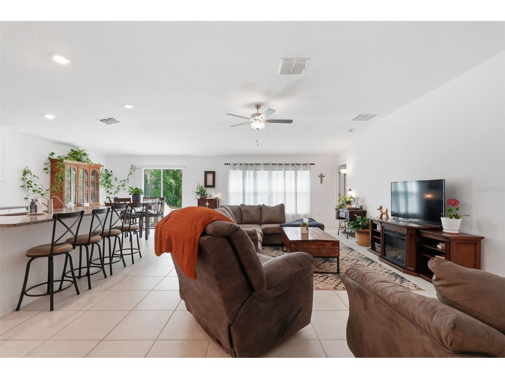 1681 Red Loop Lakeland FL 33801 TB8496721 image7