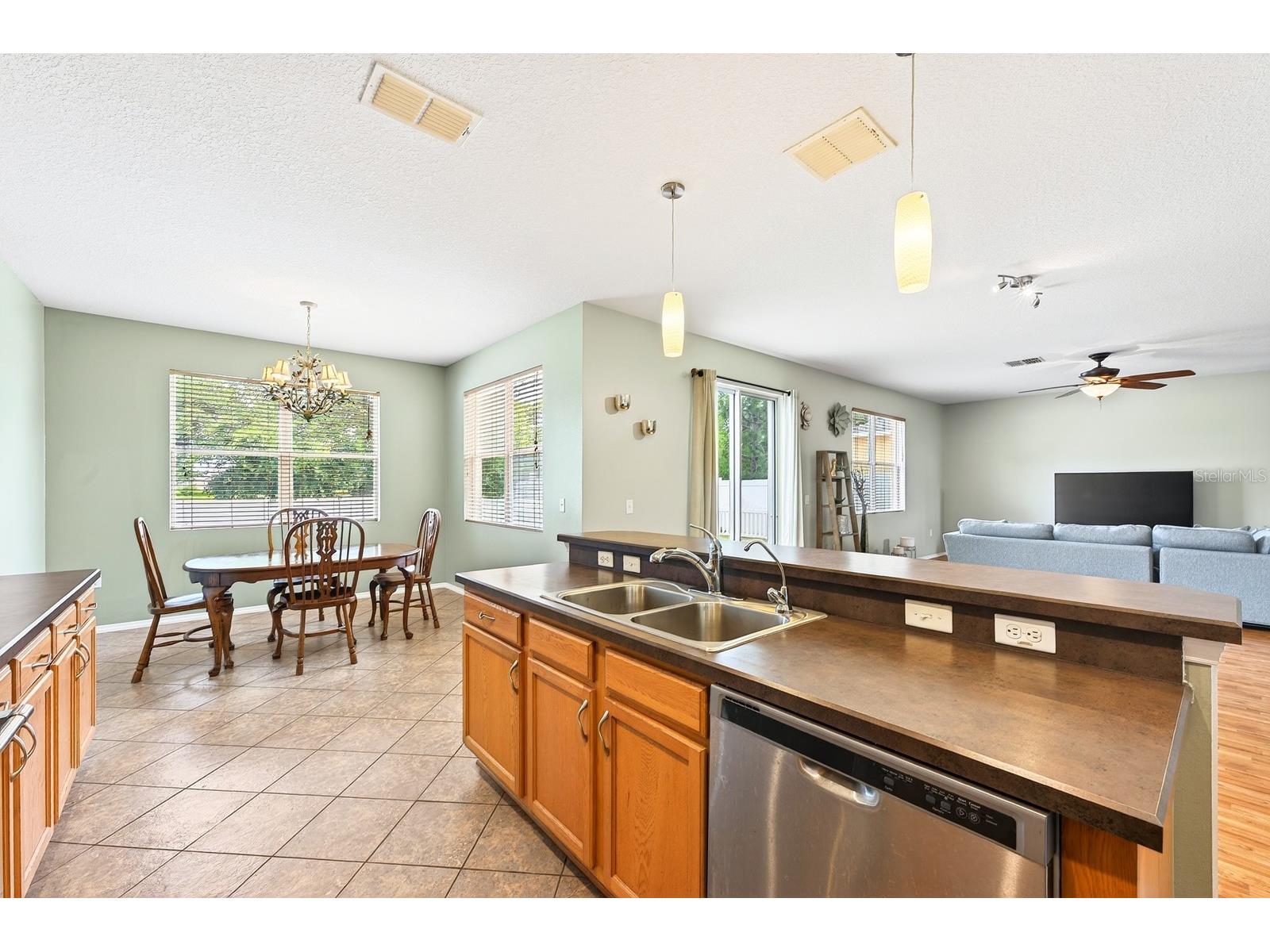 1681 Strathmore Circle Mount Dora FL 32757 O6403094 image13