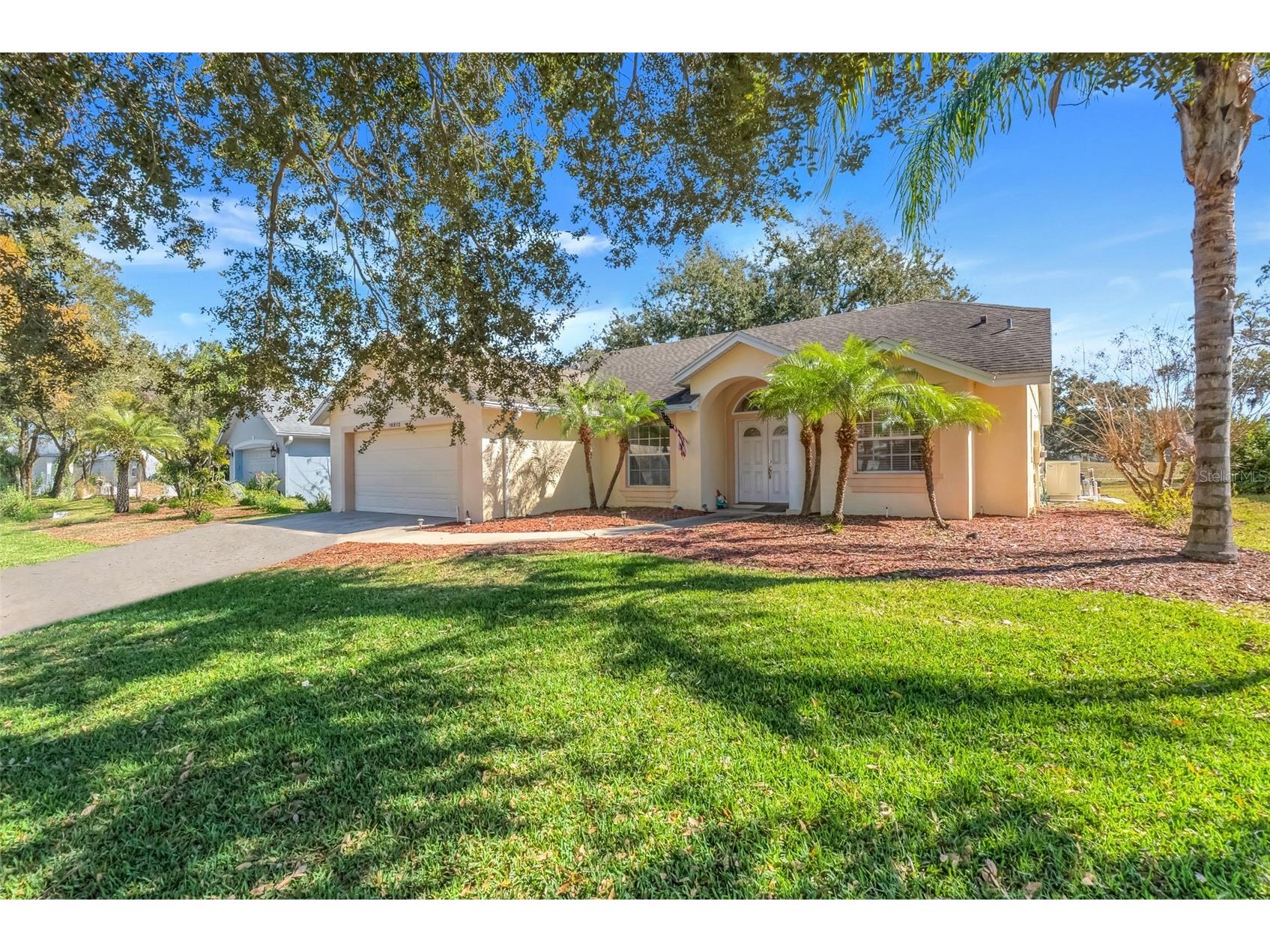 16812 Rockwell Heights Lane Clermont FL 34711 - LAKE MINNEOLA G5107749 image1