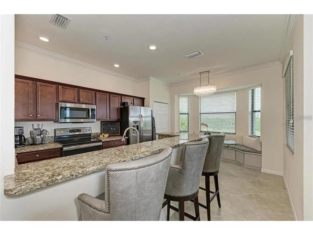 16814 Vardon Terrace #405 Lakewood Ranch FL 34211 A4693722 image8