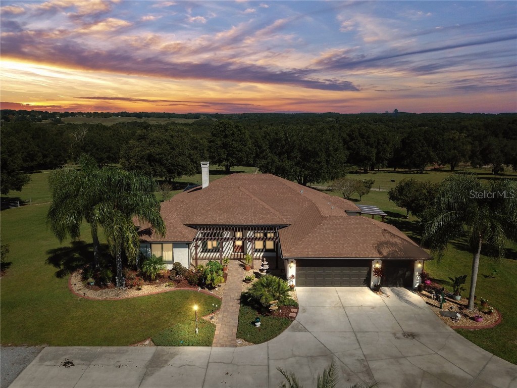 16821 SE 150th Avenue Road Weirsdale FL 32195 OM666493 image1