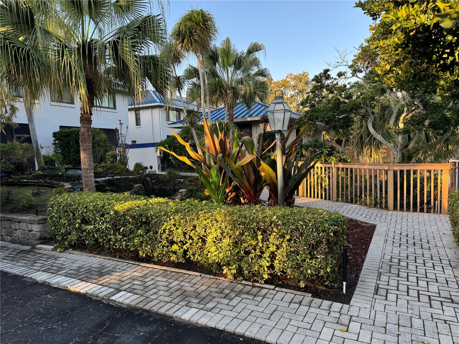 1683 Watermark Circle NE Saint Petersburg FL 33702 - TANGLEWOOD CHANNEL TB8472984 image37