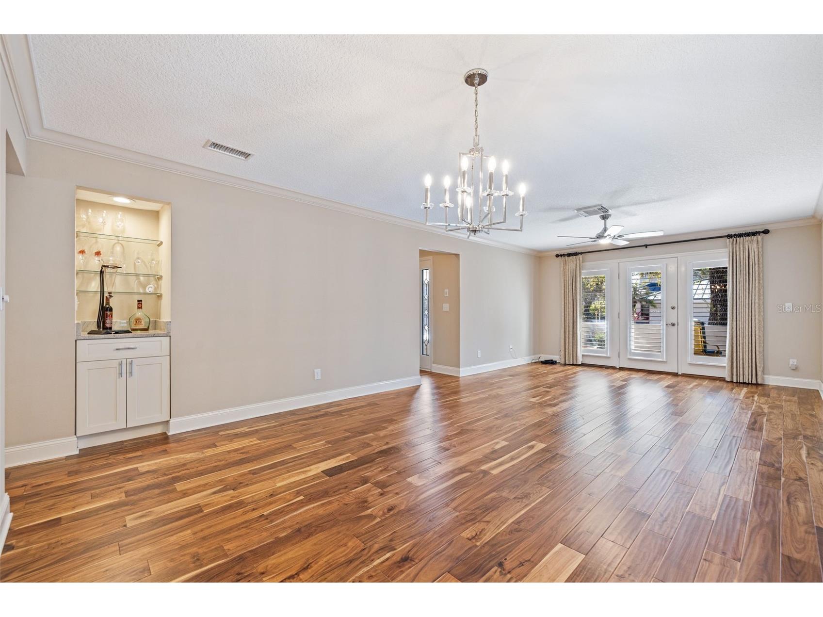 1683 Watermark Circle NE Saint Petersburg FL 33702 - TANGLEWOOD CHANNEL TB8472984 image9