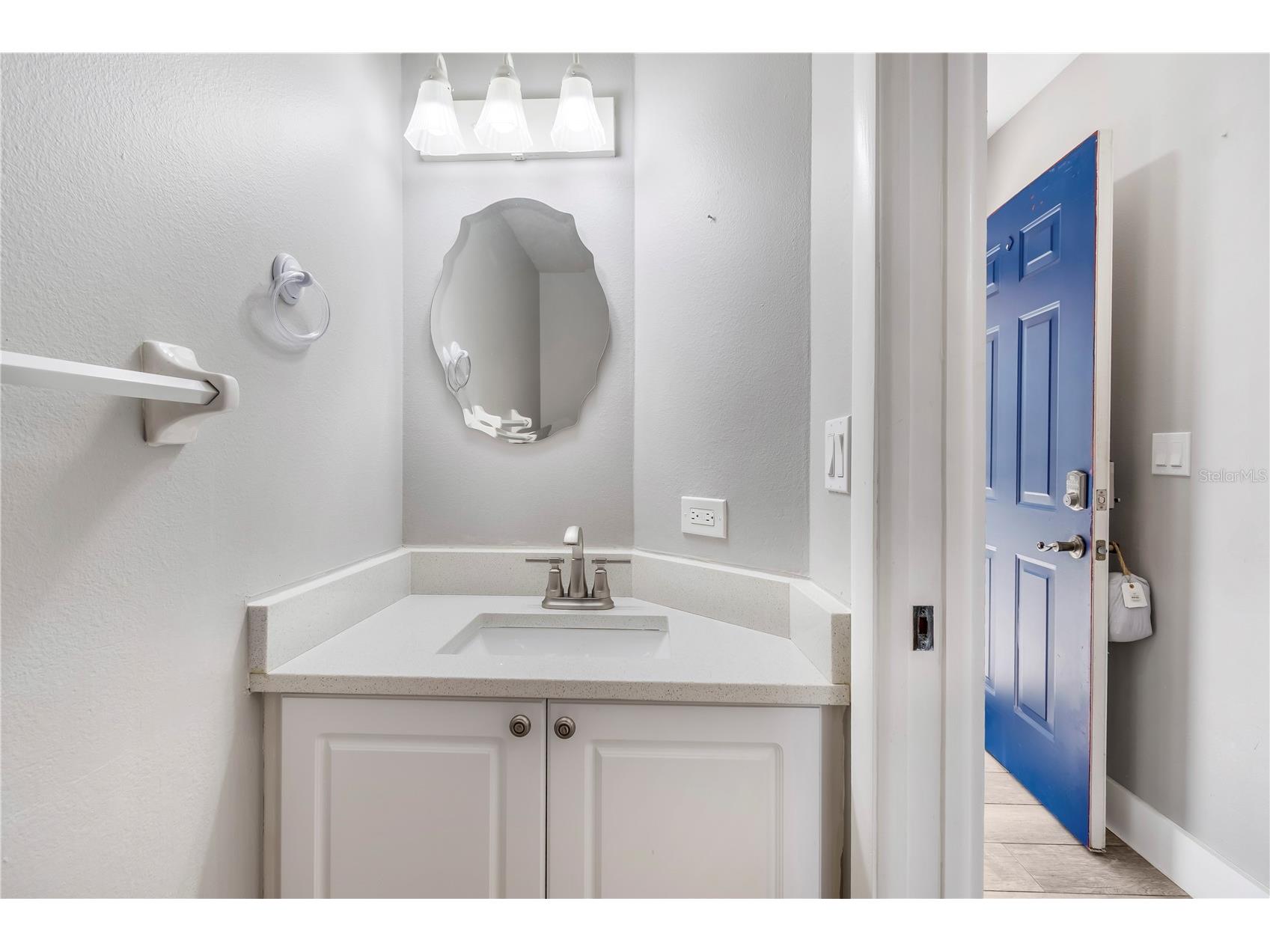 1684 Fry Court Dunedin FL 34698 TB8470045 image17