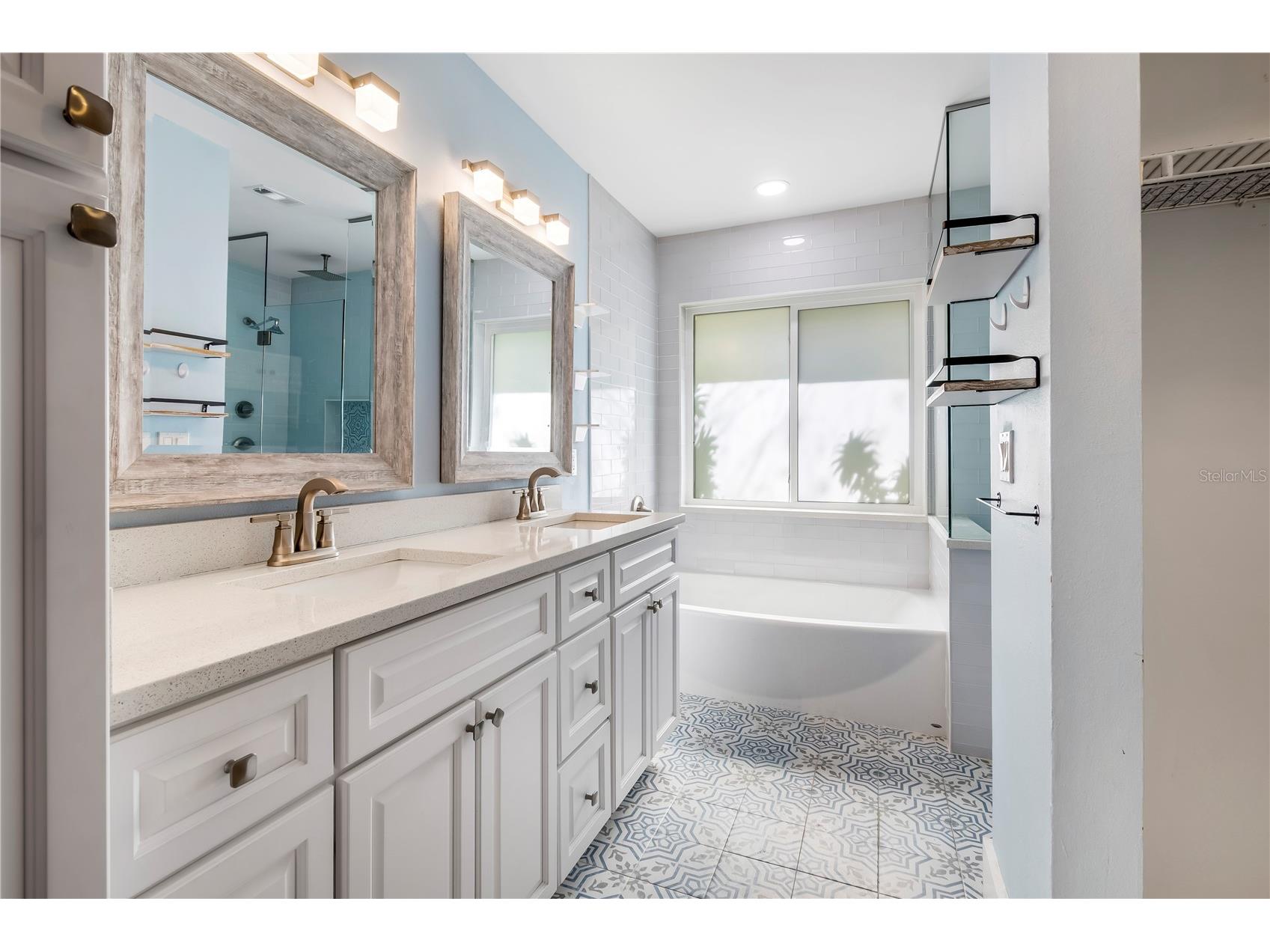 1684 Fry Court Dunedin FL 34698 TB8470045 image23