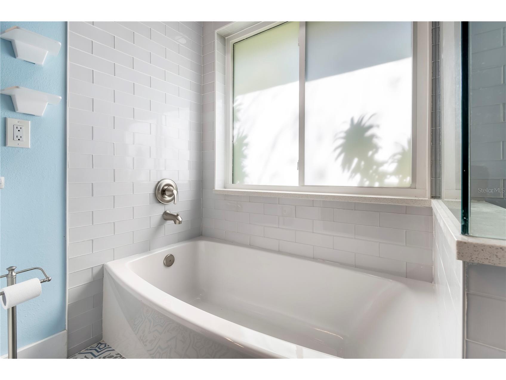 1684 Fry Court Dunedin FL 34698 TB8470045 image26