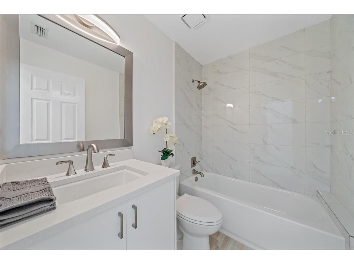 1684 Pintail Way Sarasota FL 34231 A4670640 image25