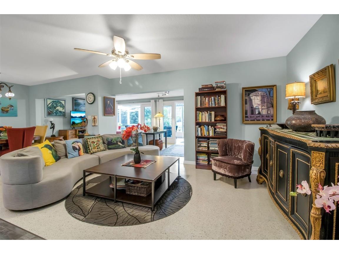 1684 Spring Creek Drive Sarasota FL 34239 A4671407 image14