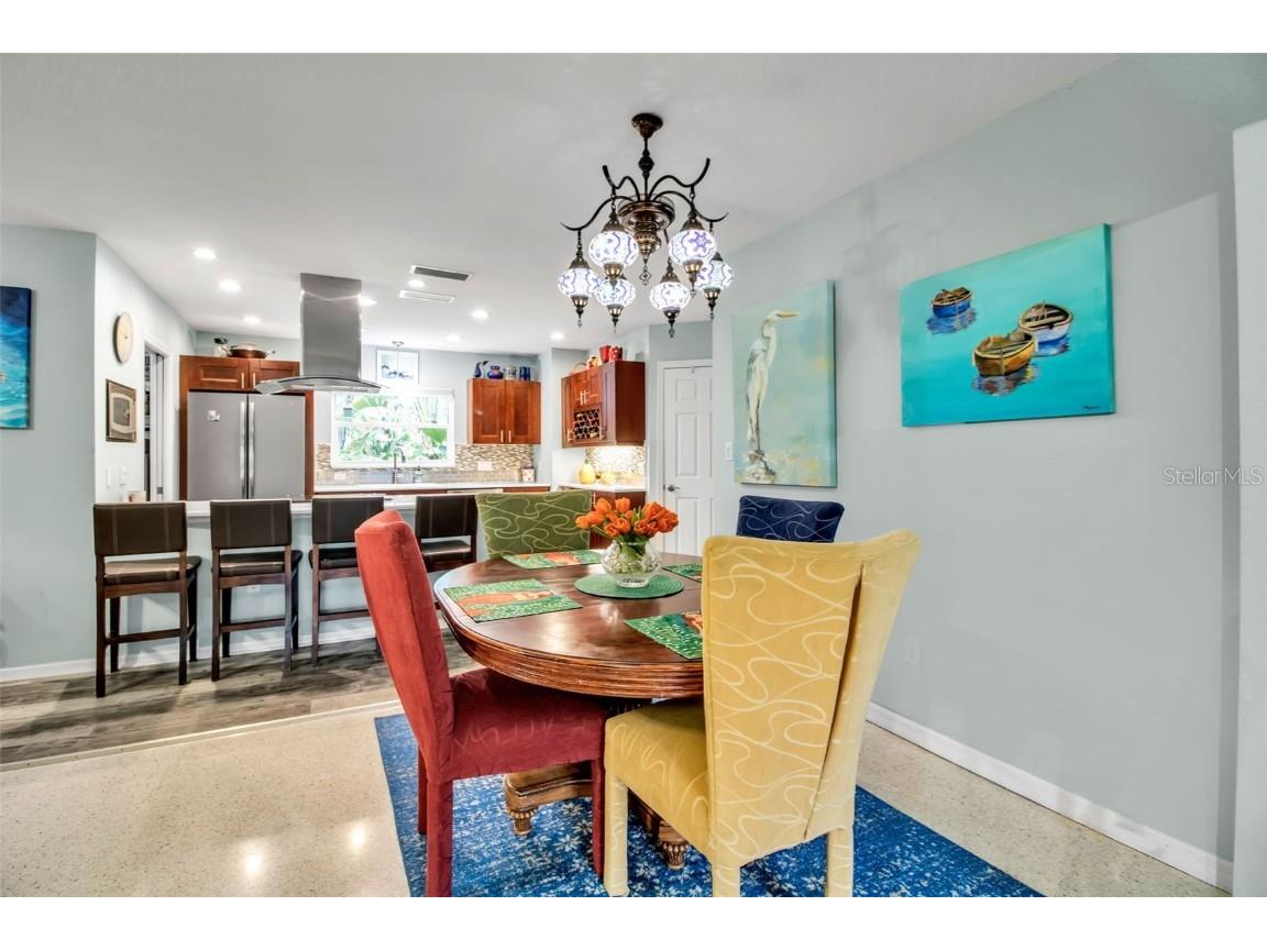 1684 Spring Creek Drive Sarasota FL 34239 A4671407 image20