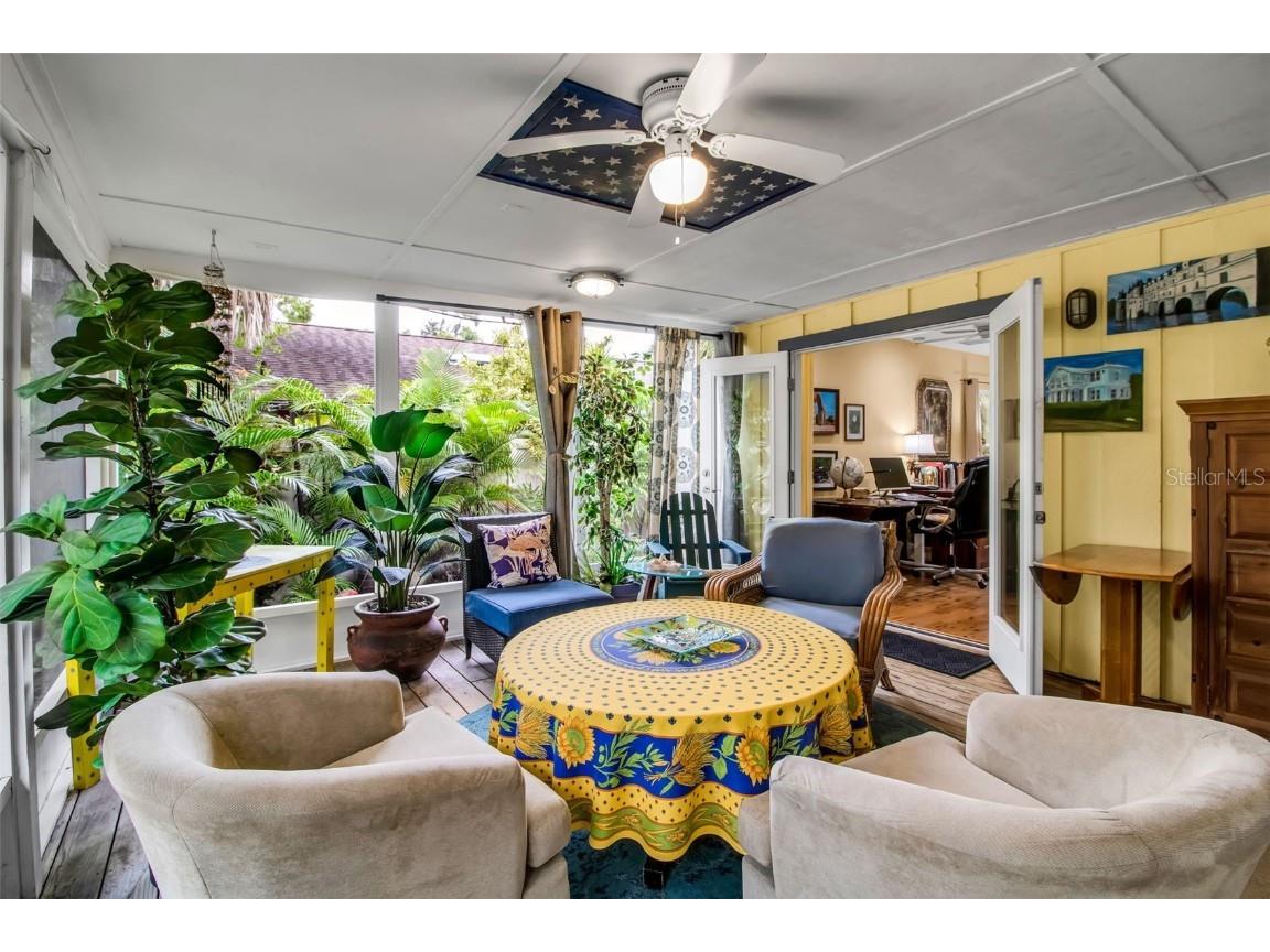 1684 Spring Creek Drive Sarasota FL 34239 A4671407 image28