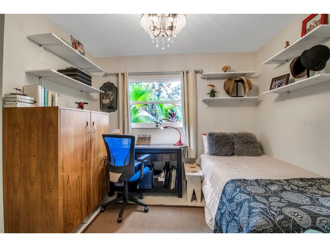 1684 Spring Creek Drive Sarasota FL 34239 A4671407 image38