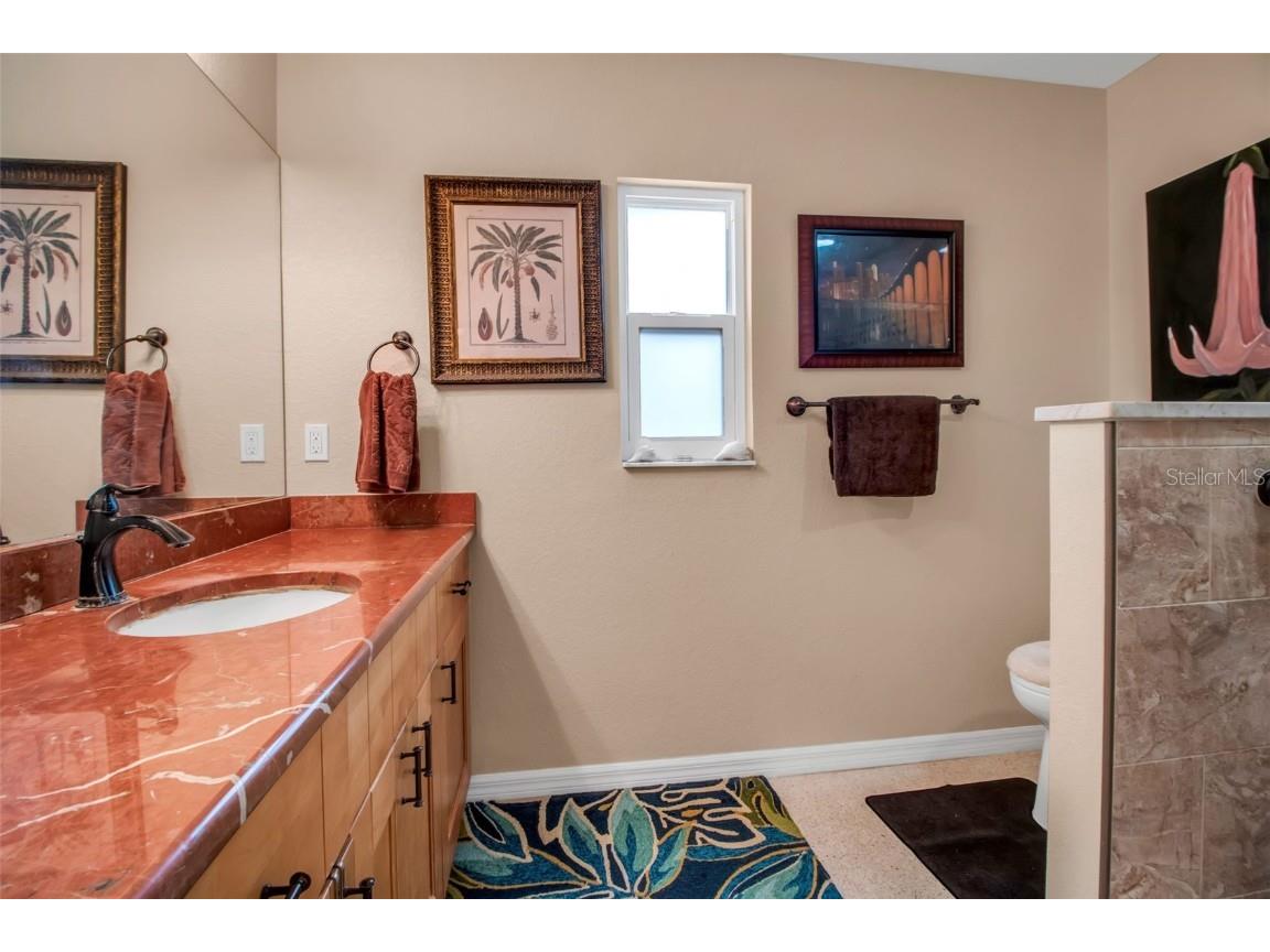 1684 Spring Creek Drive Sarasota FL 34239 A4671407 image41