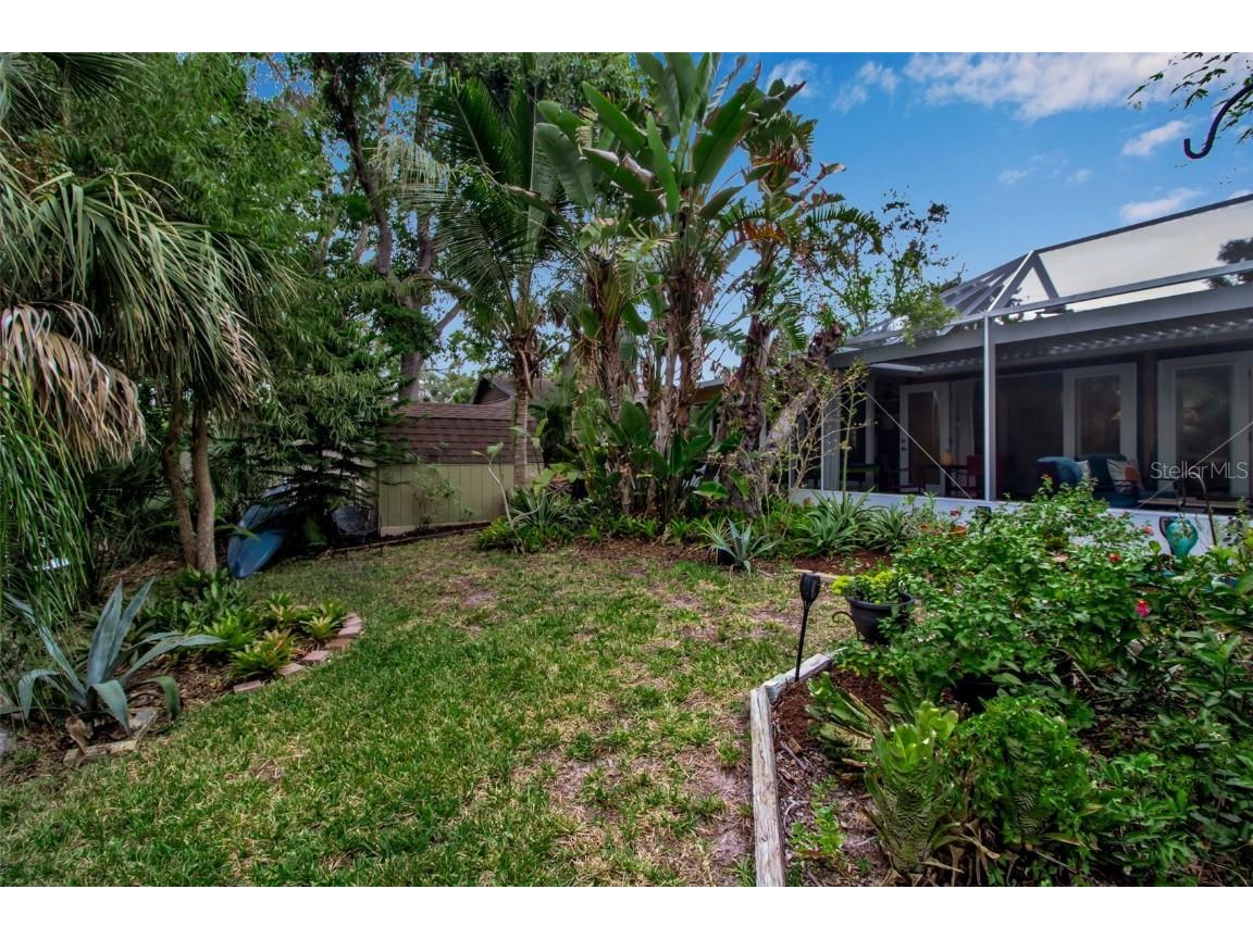 1684 Spring Creek Drive Sarasota FL 34239 A4671407 image57