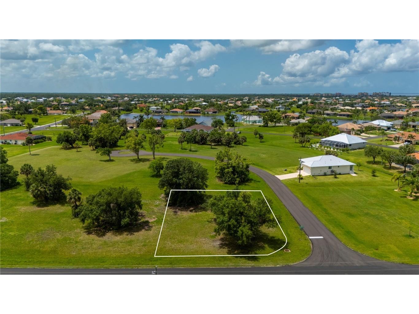 16842 Acapulco Road Punta Gorda FL 33955 C7510689 image1