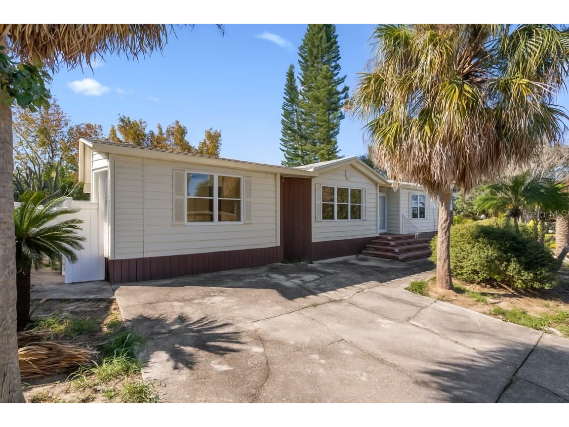 16845 Bay Avenue Montverde FL 34756 O6357664 image1