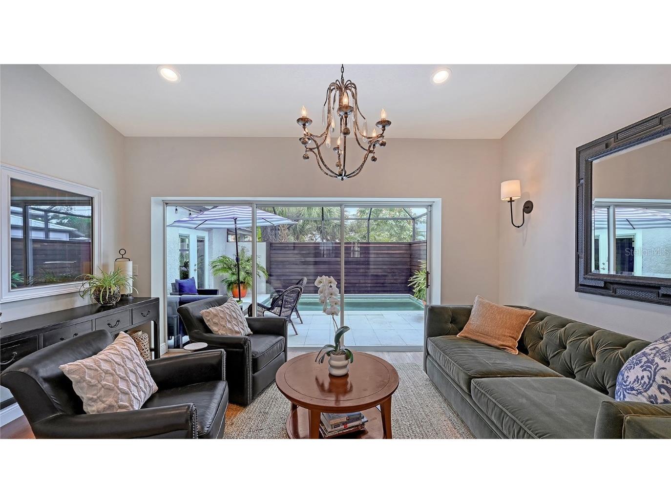 1685 6th Street Sarasota FL 34236 A4667628 image16