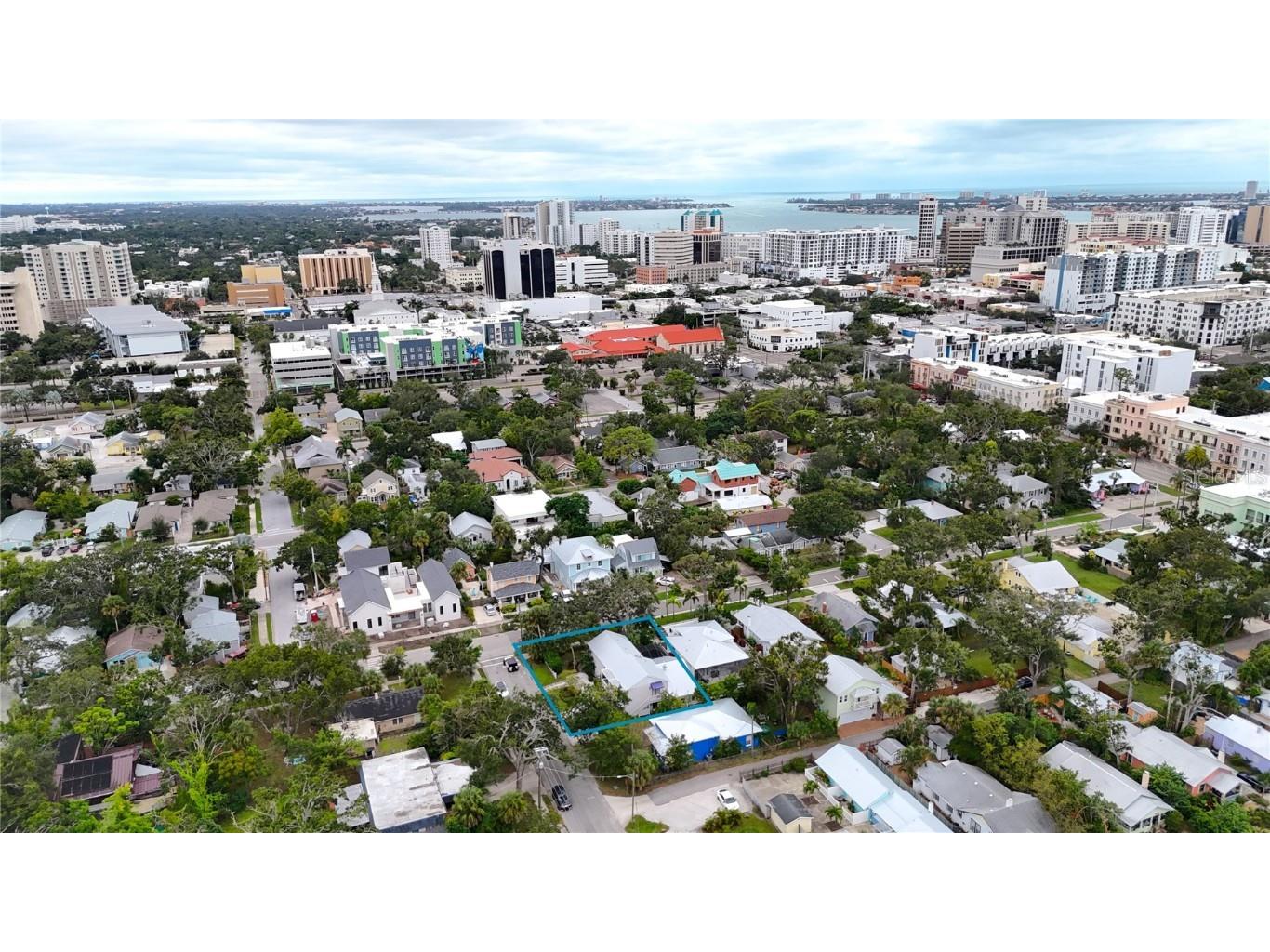 1685 6th Street Sarasota FL 34236 A4667628 image43