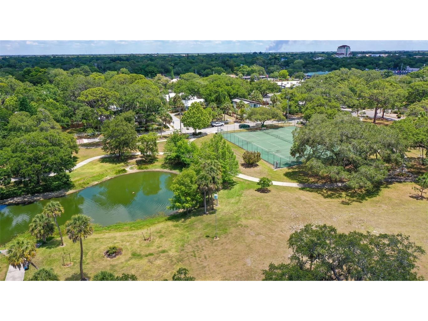 1685 6th Street Sarasota FL 34236 A4667628 image48