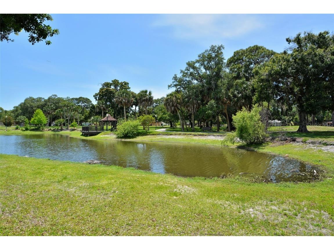 1685 6th Street Sarasota FL 34236 A4667628 image53