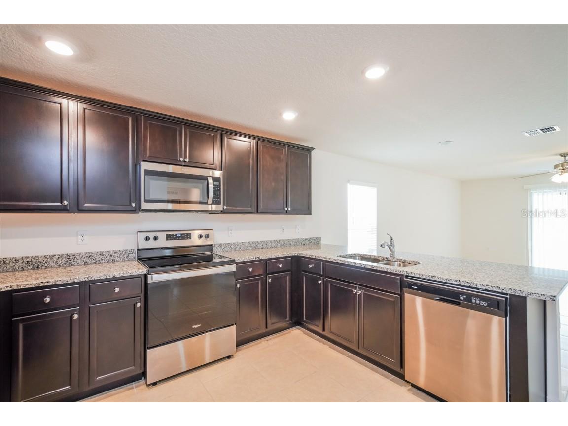 1685 Hideaway Flat Street Mascotte FL 34753 O6329616 image7