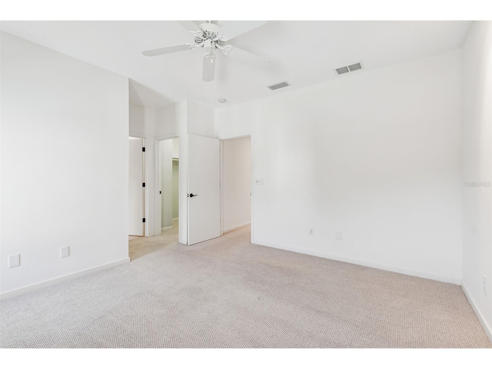 1685 Laurel Street #3 Sarasota FL 34236 A4676566 image34
