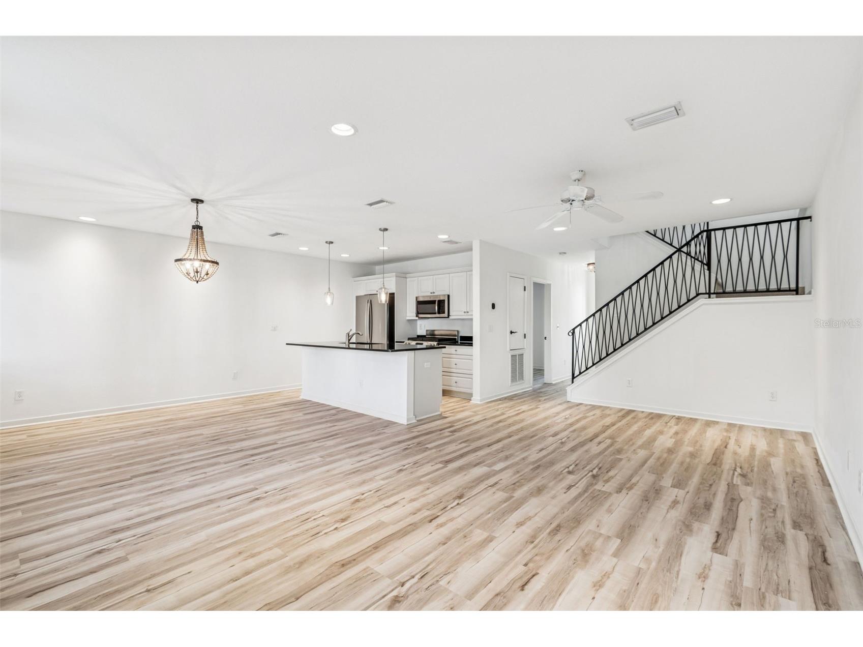 1685 Laurel Street #3 Sarasota FL 34236 A4676566 image7