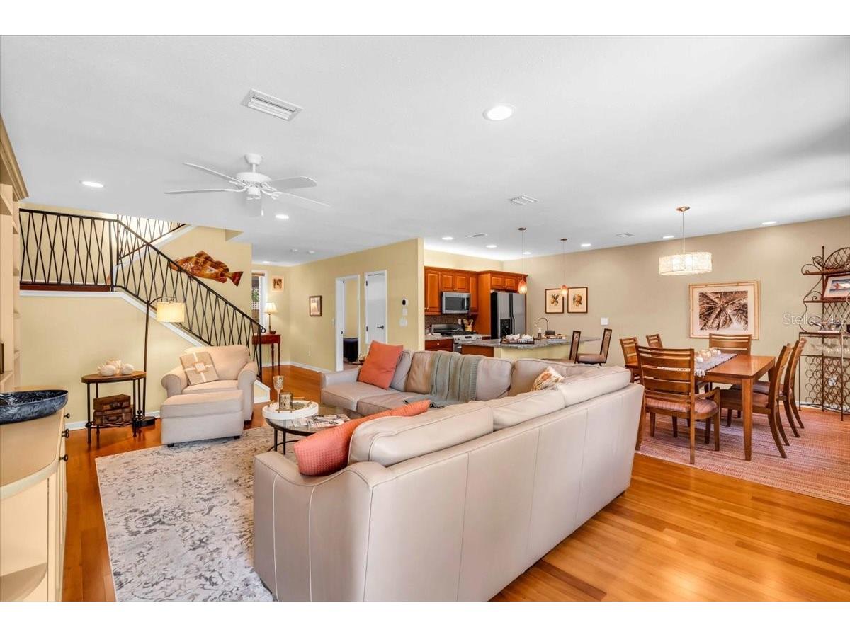 1685 Laurel Street #4 Sarasota FL 34236 A4686159 image3