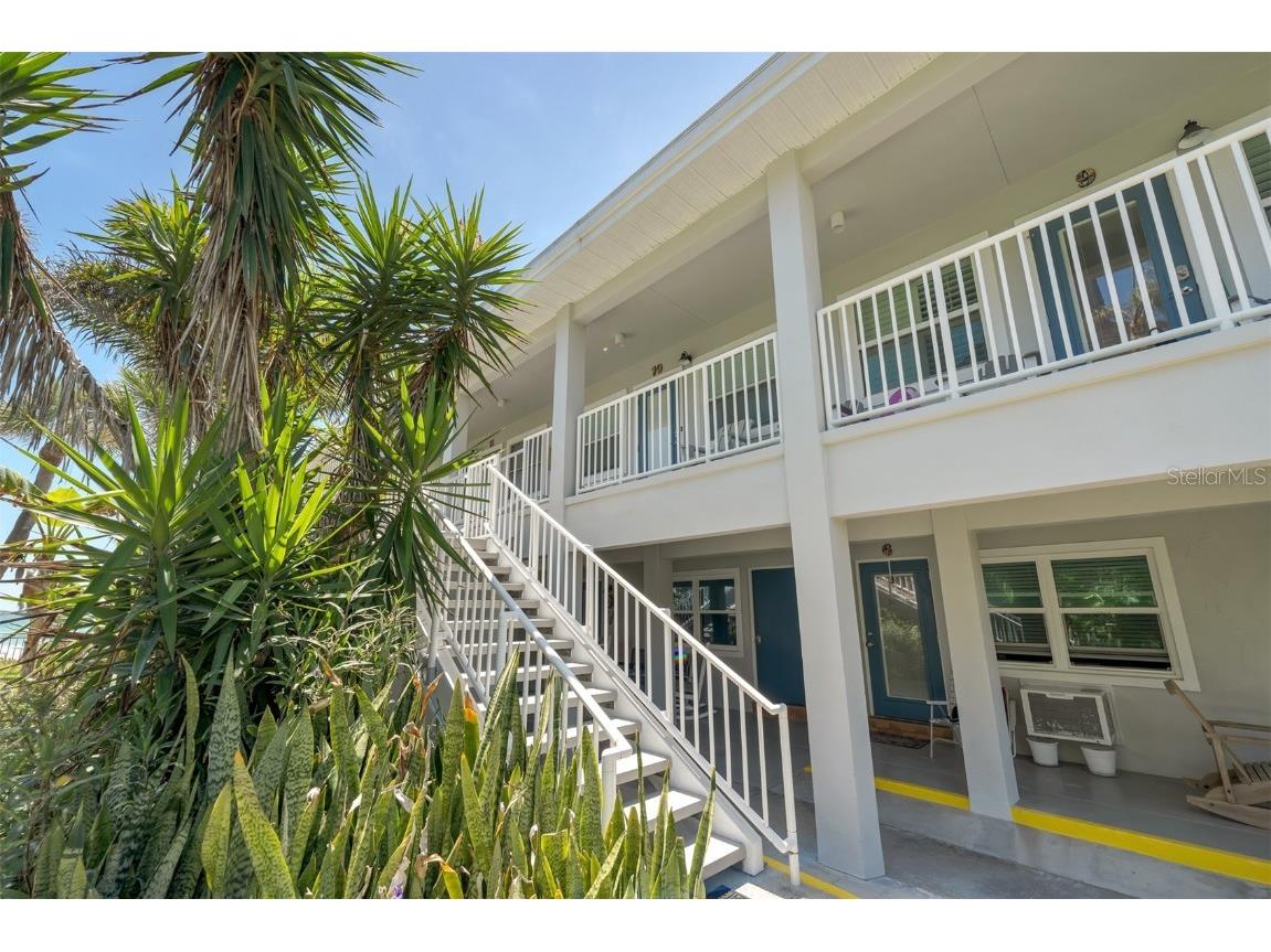 16850 Gulf Boulevard #10 North Redington Beach FL 33708 - GULF OF MEXICO U8233698 image1