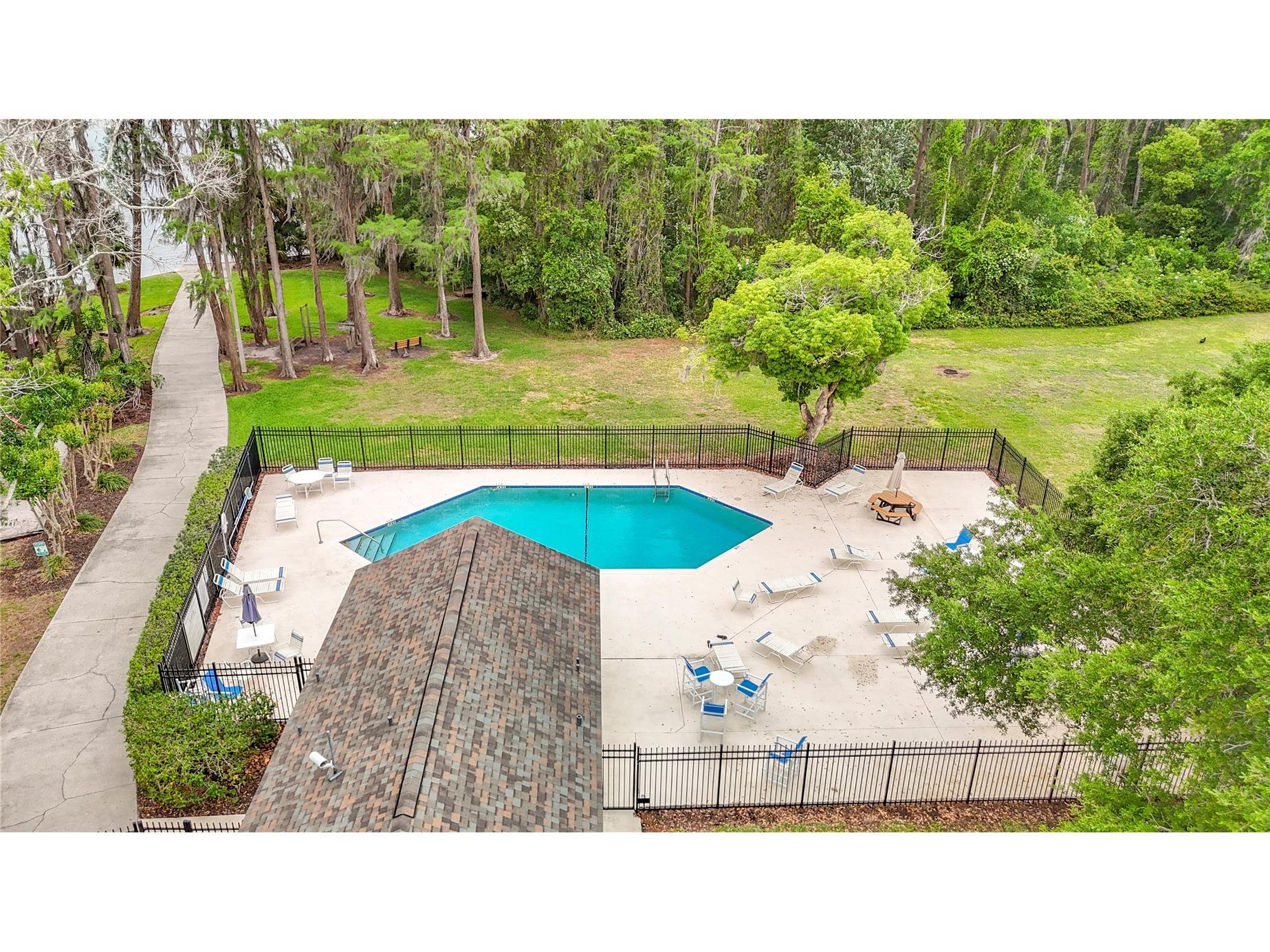 16851 Le Clare Shores Drive Tampa FL 33624 TB8495830 image48