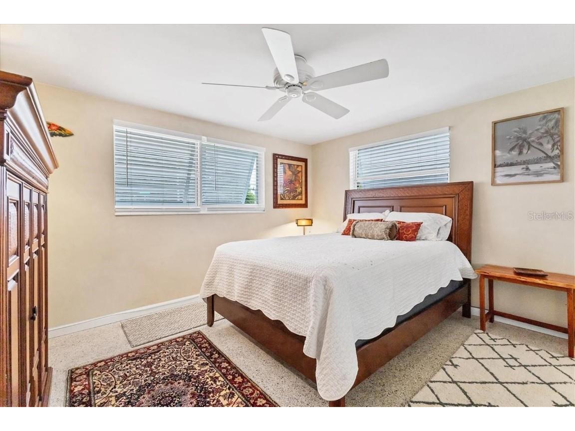 1686 Chapline Lane Sarasota FL 34231 - GULF OF MEXICO/SIESTAKEY BEACH A4672328 image18