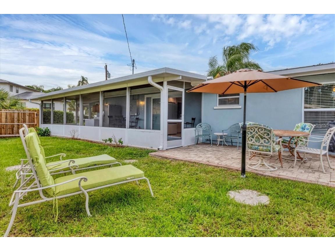 1686 Chapline Lane Sarasota FL 34231 - GULF OF MEXICO/SIESTAKEY BEACH A4672328 image27