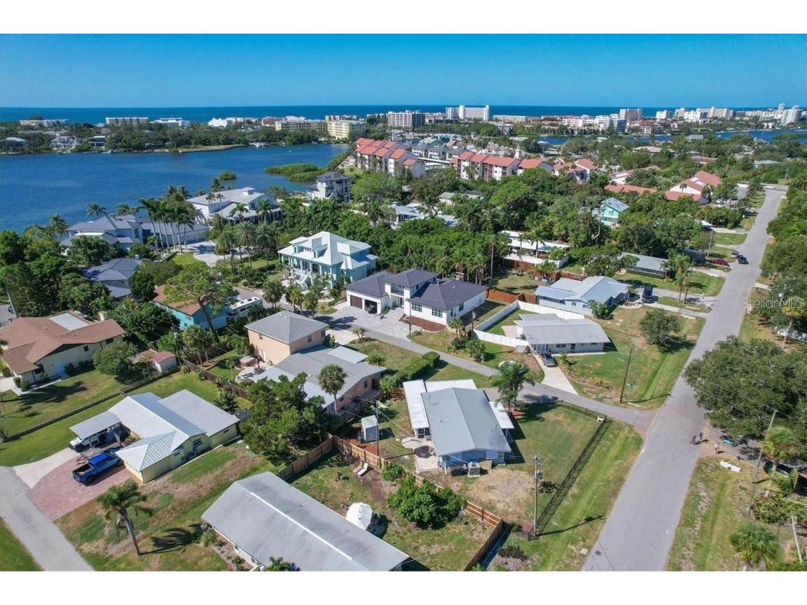 1686 Chapline Lane Sarasota FL 34231 - GULF OF MEXICO/SIESTAKEY BEACH A4672328 image30