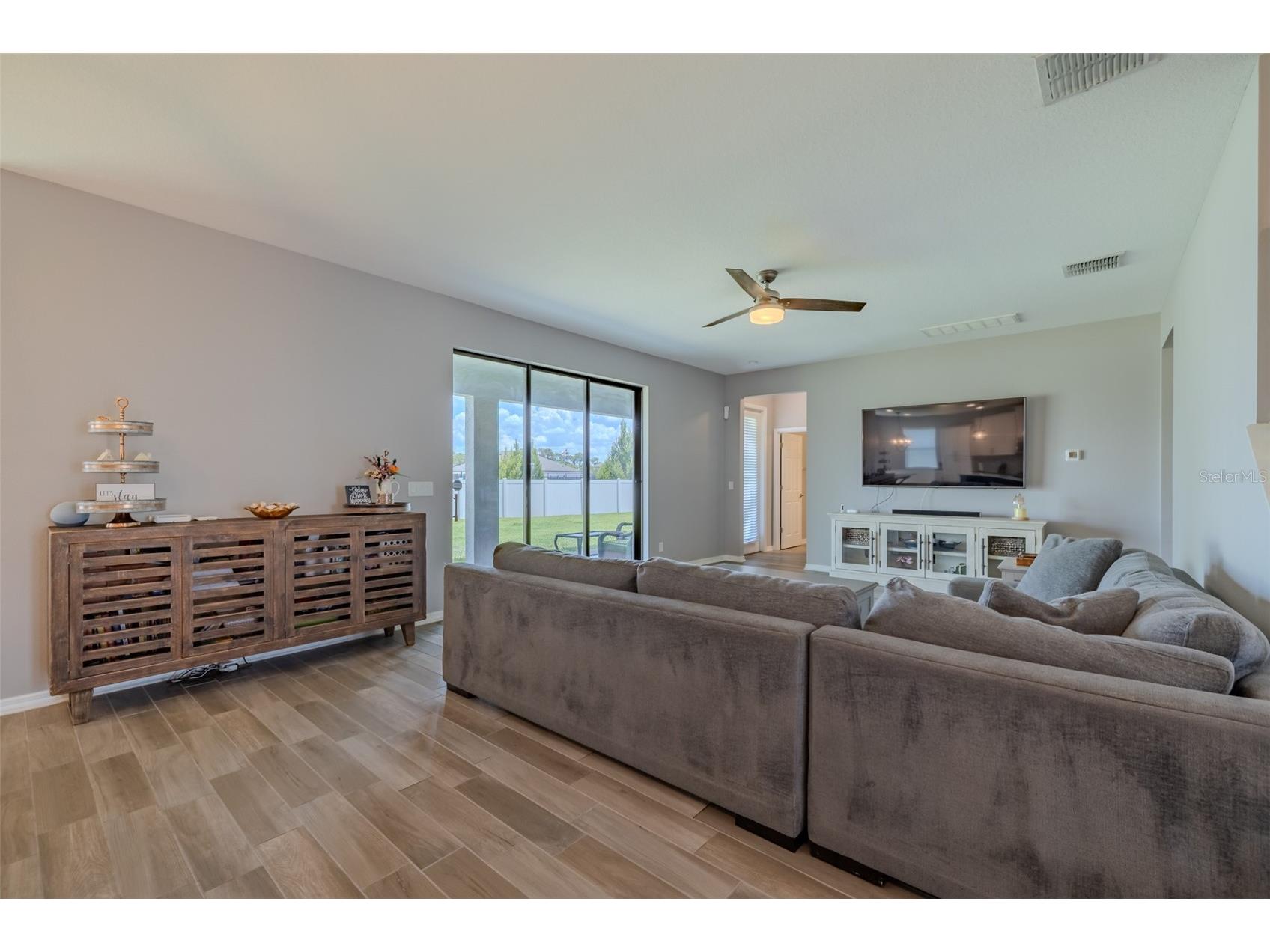 1686 Cherry Walk Road Lutz FL 33558 TB8512563 image24