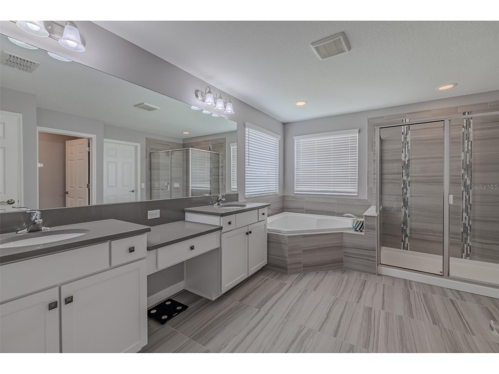 1686 Cherry Walk Road Lutz FL 33558 TB8512563 image48