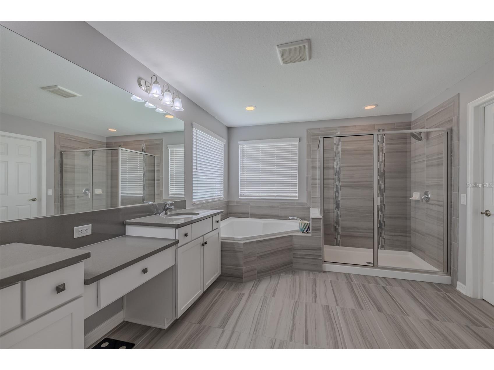 1686 Cherry Walk Road Lutz FL 33558 TB8512563 image7