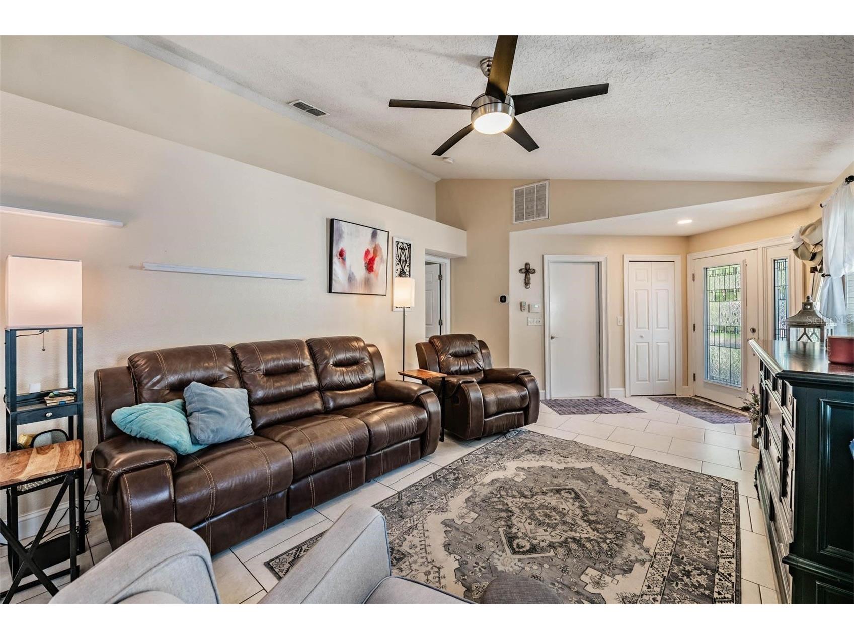 1686 Oak Spring Drive Tarpon Springs FL 34689 TB8499951 image8