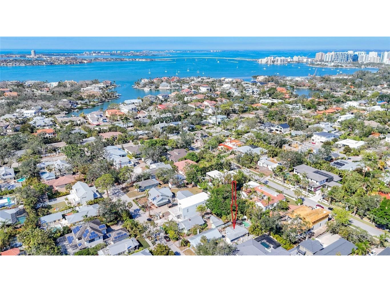 1687 Arlington Street Sarasota FL 34239 A4664909 image29