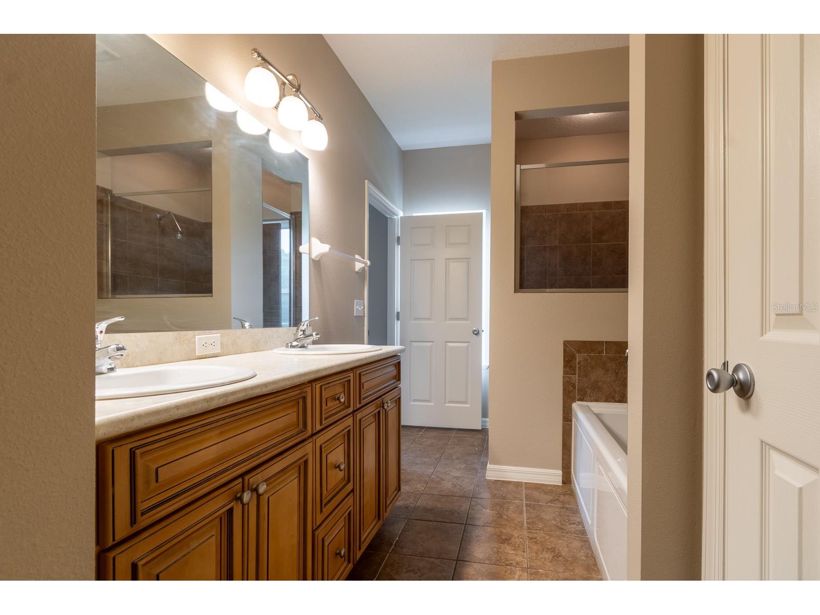 1687 NW 120th Way Gainesville FL 32606 GC539242 image17