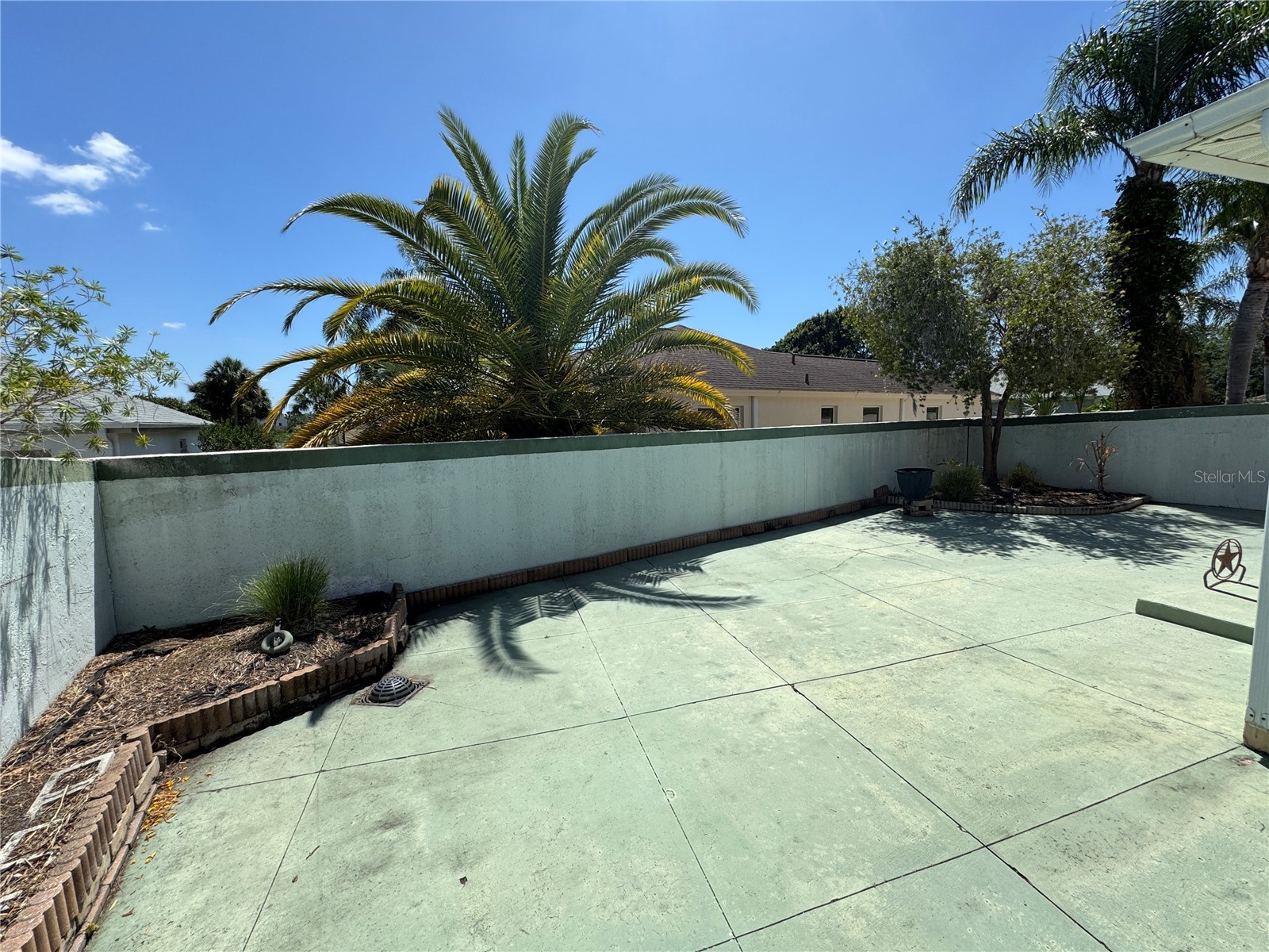 1688 Garcia Court Lady Lake FL 32159 G5112743 image14