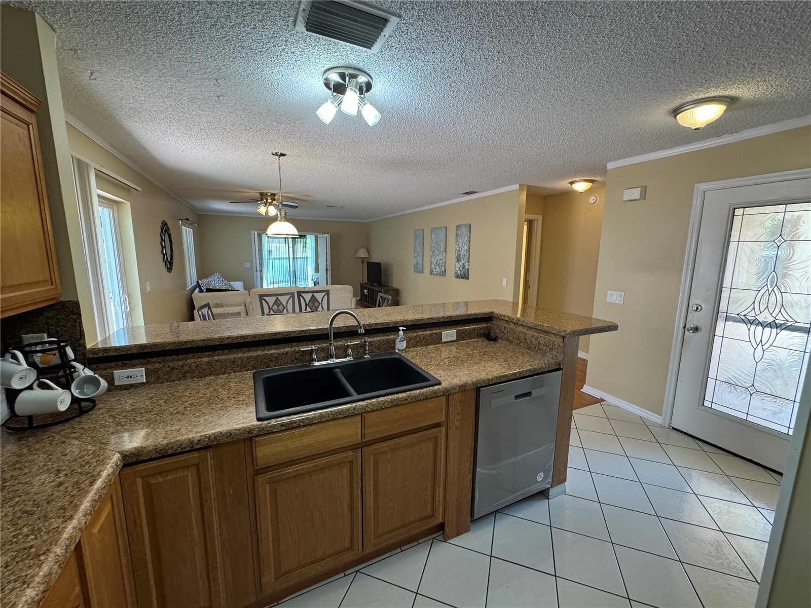 1688 Garcia Court Lady Lake FL 32159 G5112743 image2