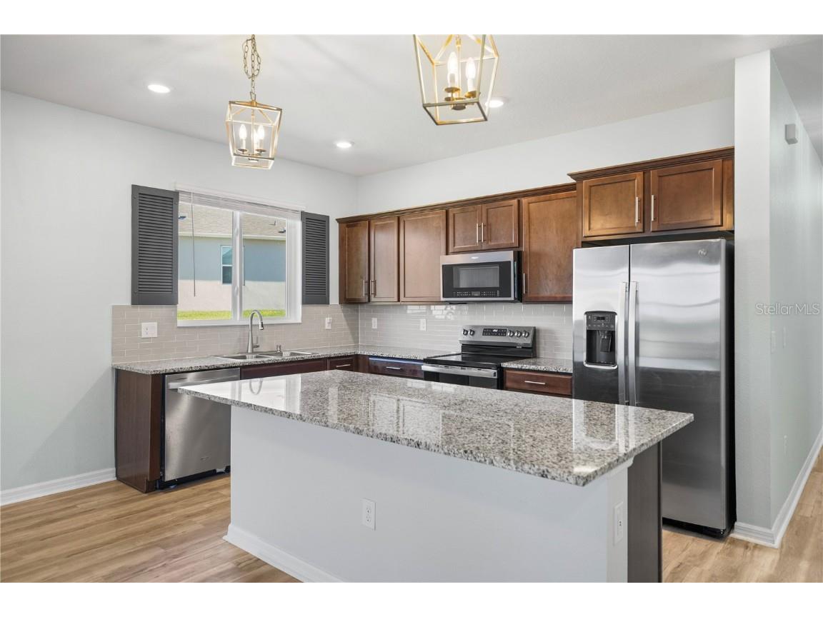 1688 Littleleaf Boxwood Loop Mascotte FL 34753 O6361856 image16