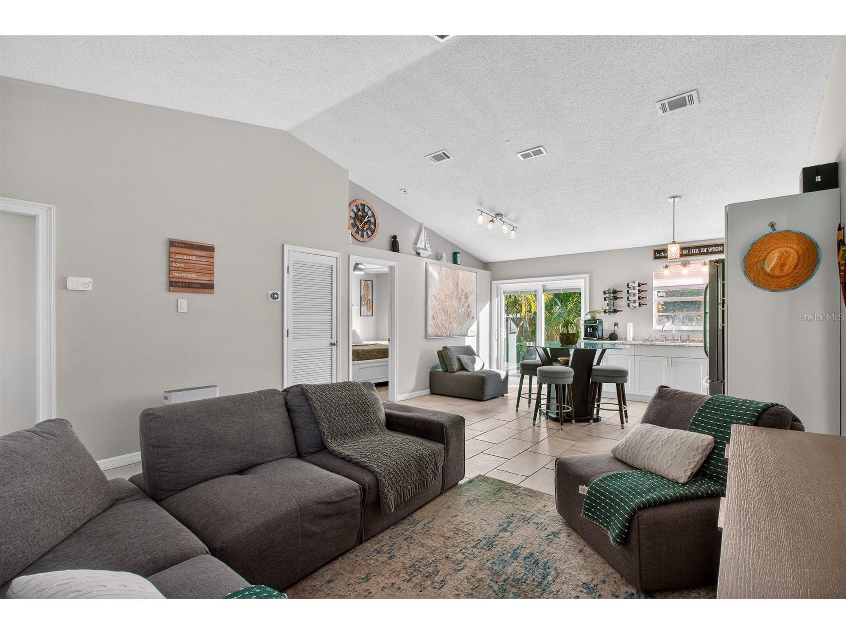 1688 Taylor Lake Circle Largo FL 33778 TB8471064 image22