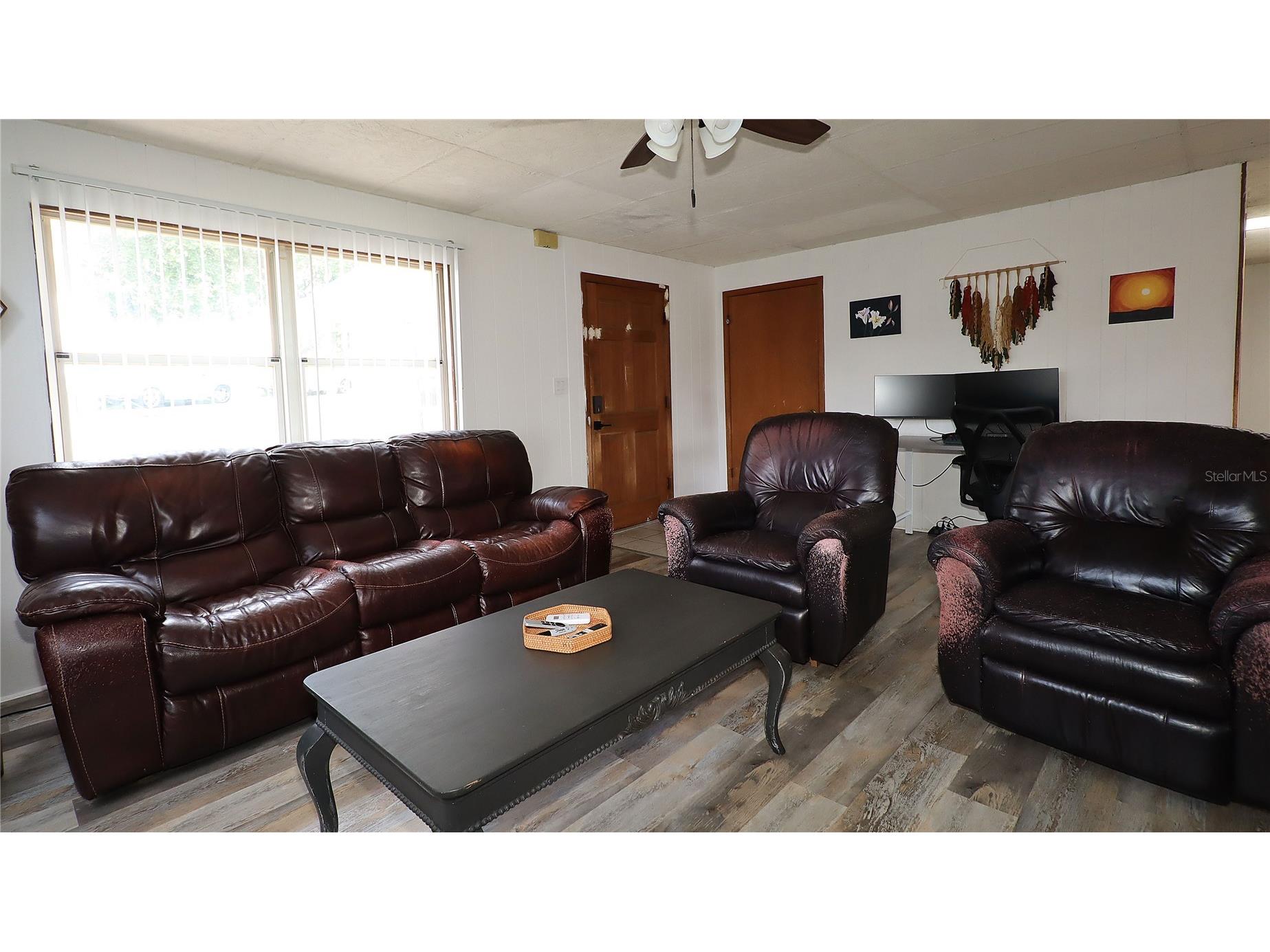 16885 SE 71st Street Ocklawaha FL 32179 - Lake Placid OM726205 image5
