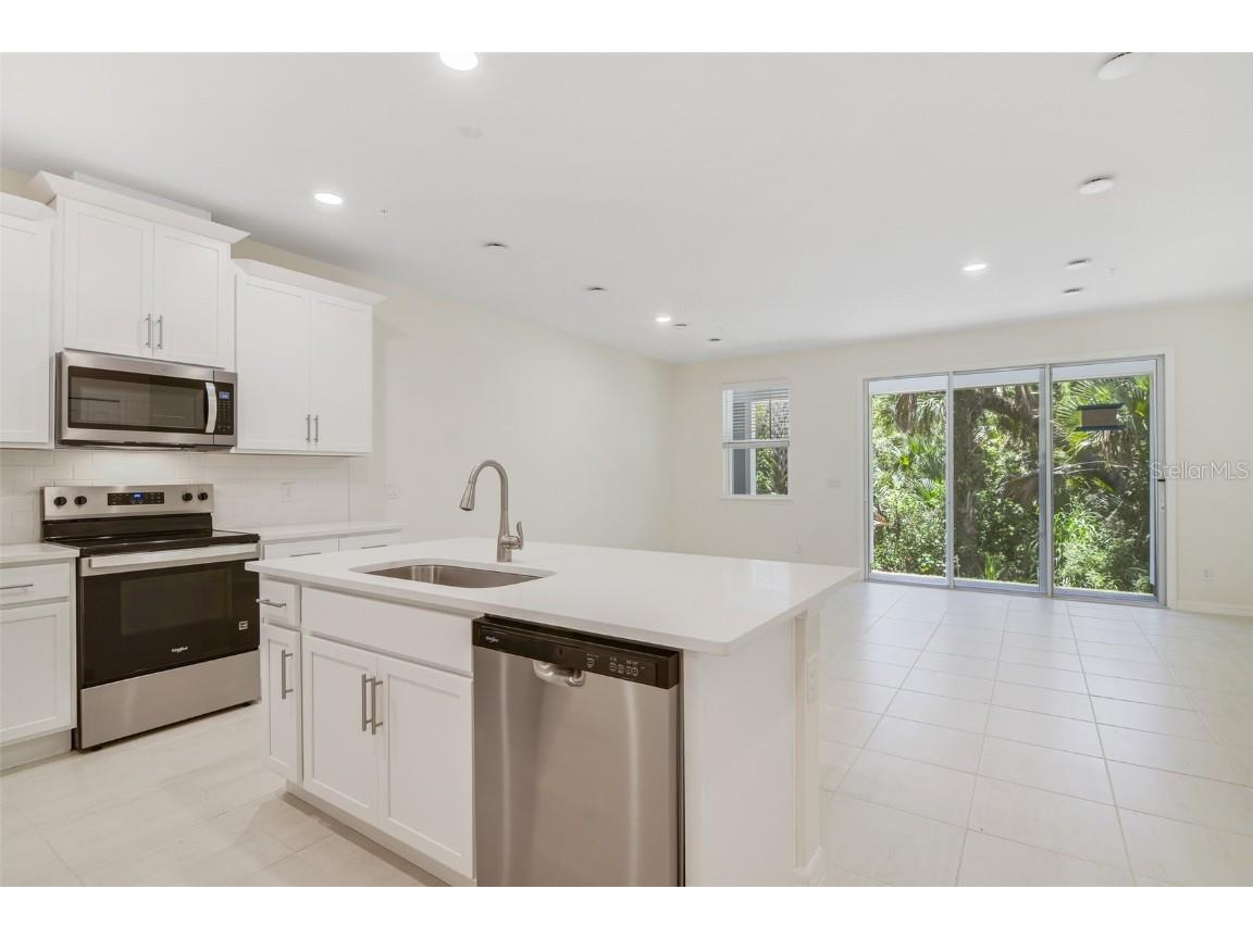 1689 Greenleaf Woods Cove Oviedo FL 32765 O6316494 image2