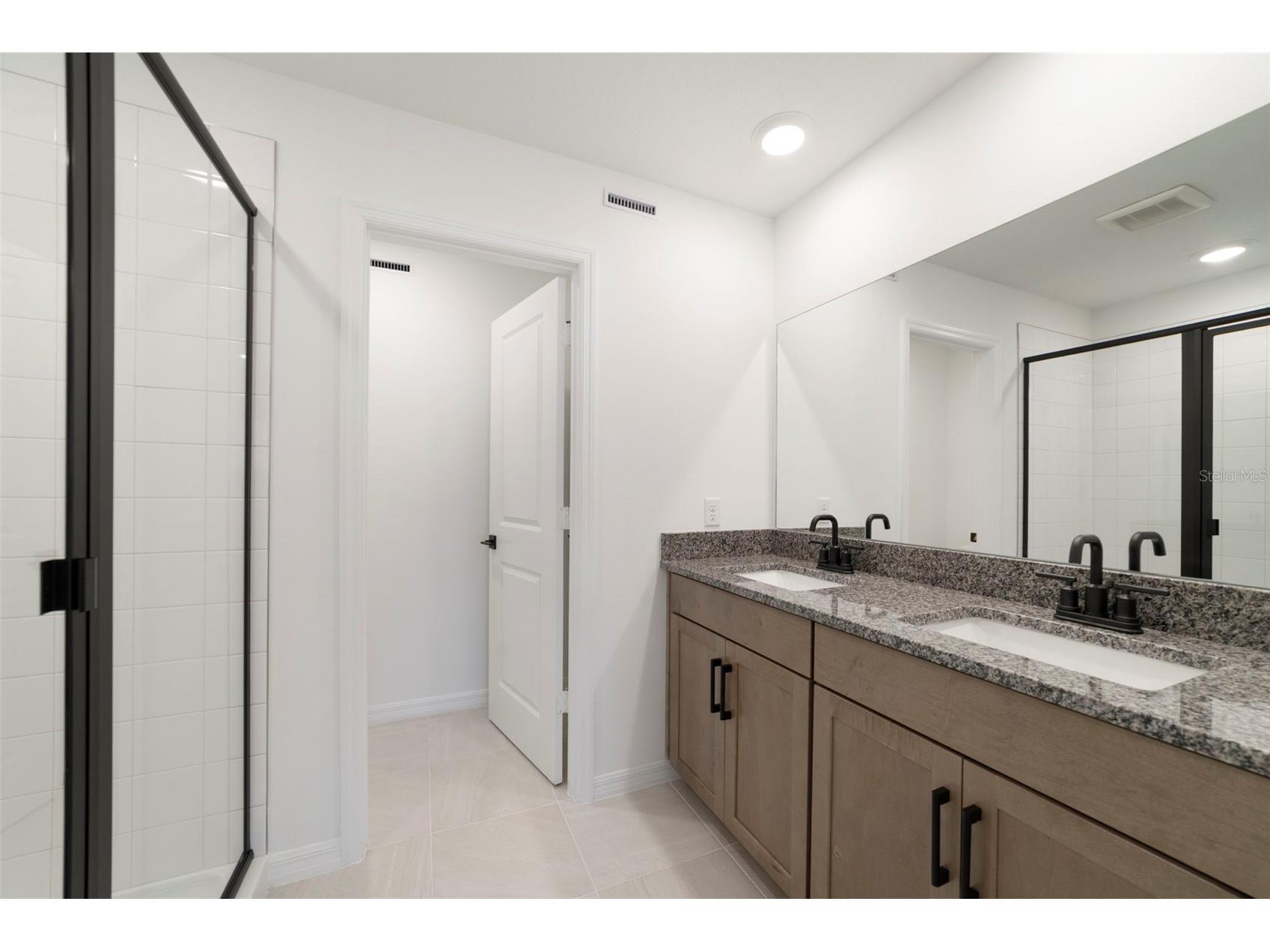 1689 Greenleaf Woods Cove Oviedo FL 32765 O6316494 image24
